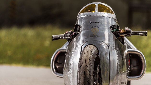 Retro Racer