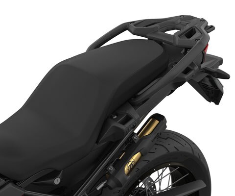 Wir sehen die Sitzbank der F 850 GS.