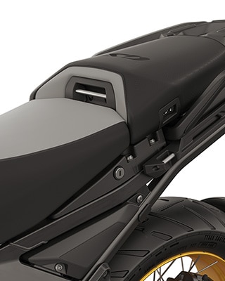 Sella comfort per pilota e passeggero con riscaldamento incluso