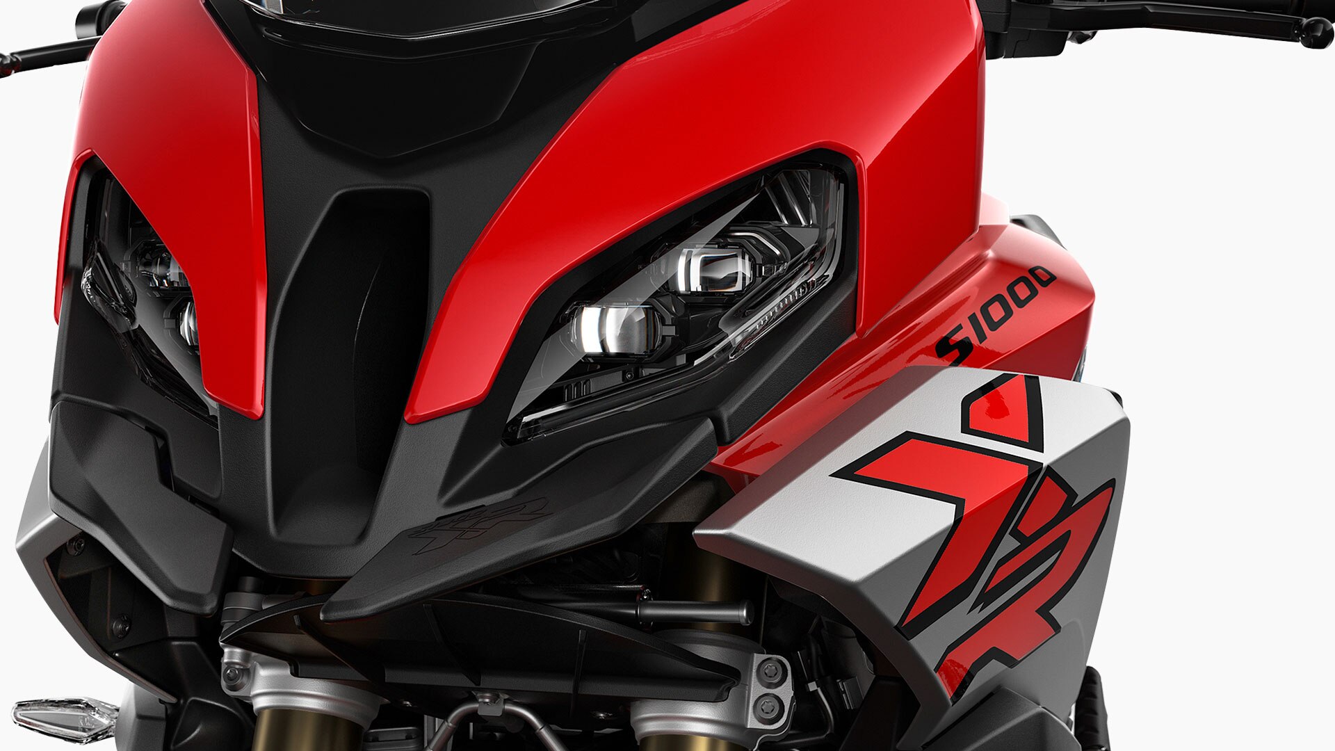 Wir sehen das dynamische Frontdesign mitsamt Headlight Pro Scheinwerfer.
