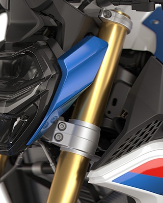 Mascherina dei fari e rivestimento della F 900 R di BMW Motorrad