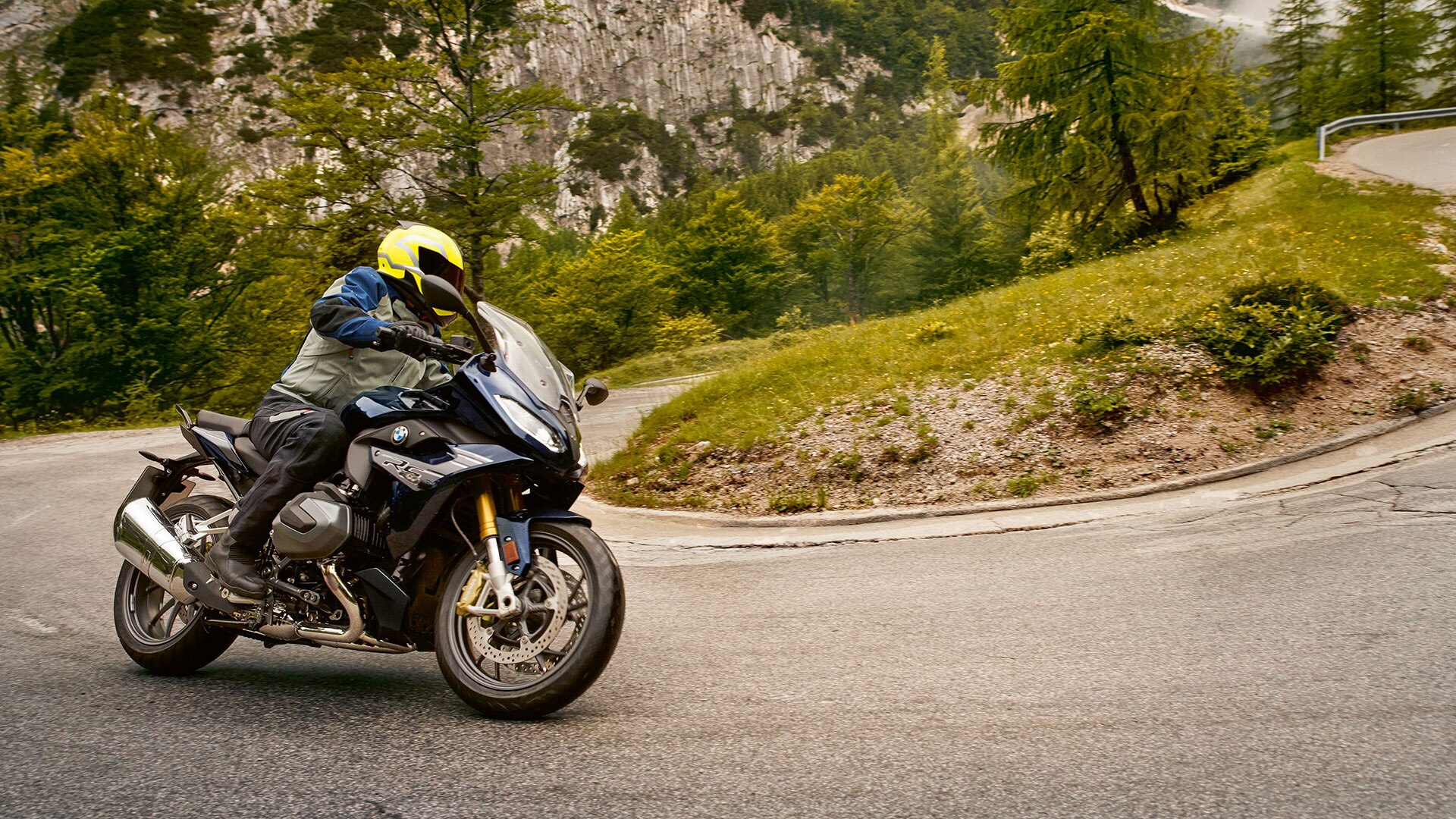 R 1250 RS Kurvenfahrt