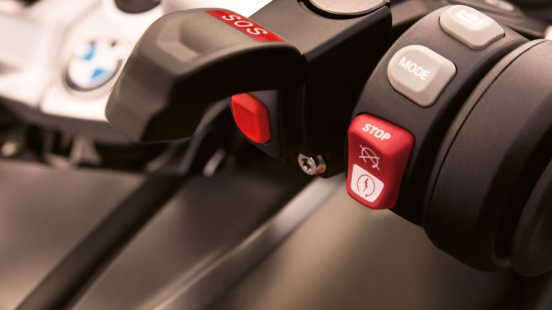 R 1250 RS ECALL und Amaturen