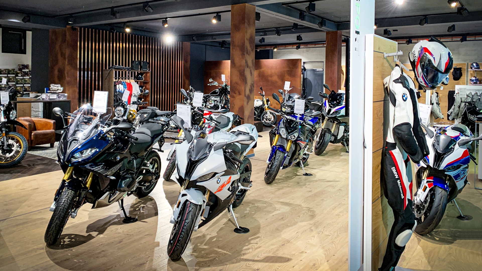 Bächli Motorcycles | BMW Motorrad